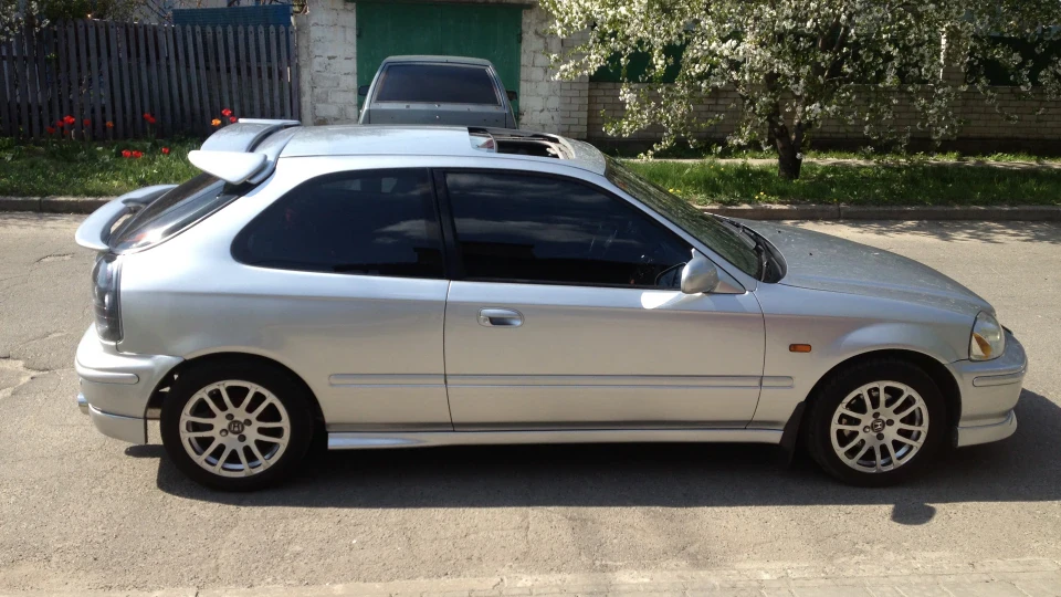 Dym 3