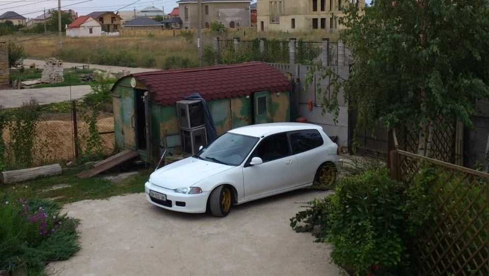Honda Civic Hatchback EG33 4
