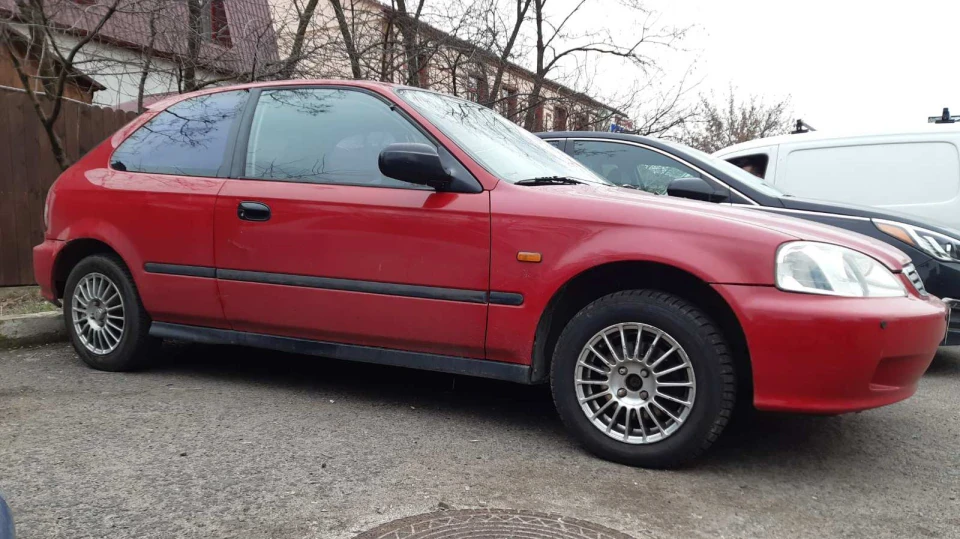 Honda Civic Hatchback ej9 хетч рест 2000 рік 2