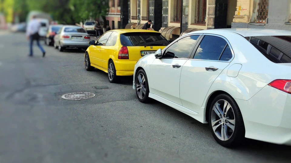 Honda Civic Hatchback EJ9 YELLOW 3
