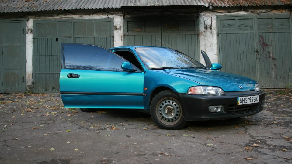 Honda Civic Hatchback міська запальничка 4