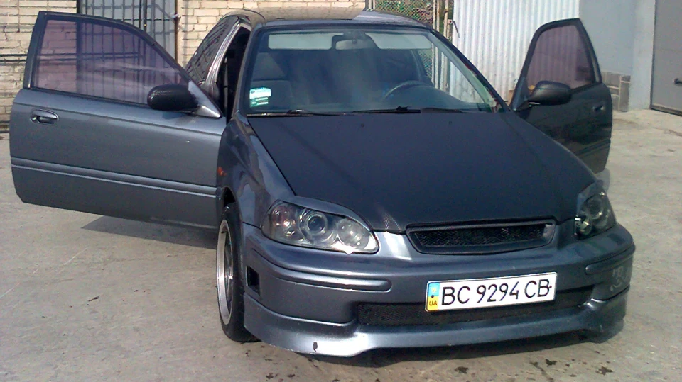 Honda Civic Hatchback Gray Mettalik 5