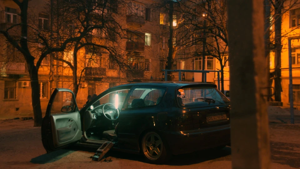 Honda Civic Hatchback гучний 4