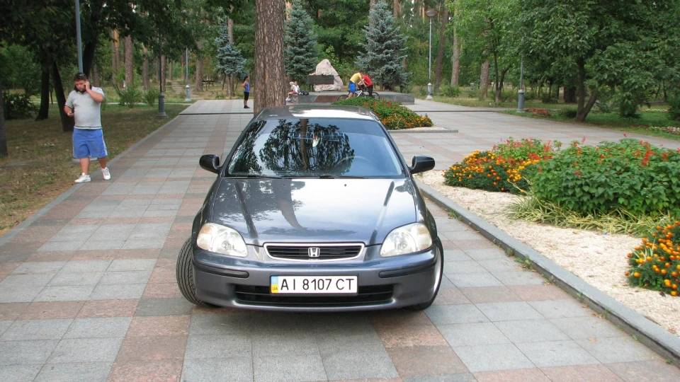 Honda Civic Hatchback JDM in process 3