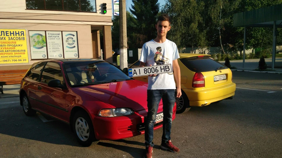 Honda Civic Hatchback Червона - значить швидка 2