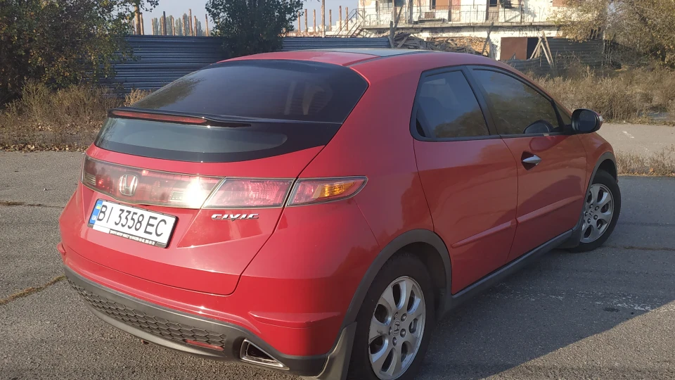 Honda Civic Hatchback Червоний Космоліт 5