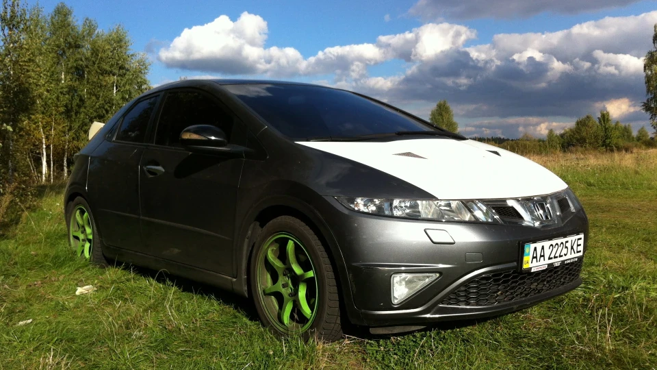 Honda Civic Hatchback НЕType-R 4
