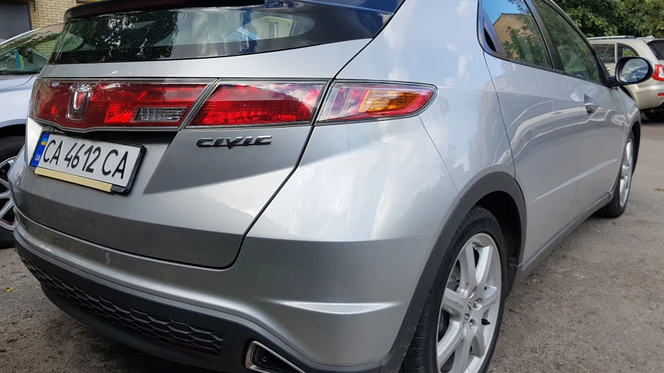 Honda Civic Hatchback Сивка-Бурка