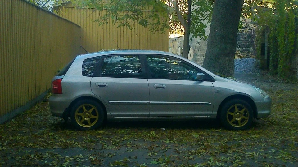 Honda Civic Hatchback Сивло 3