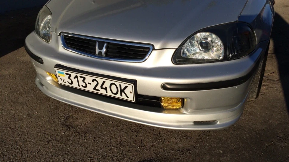 Honda Civic Hatchback у душі Tupe RRR 3