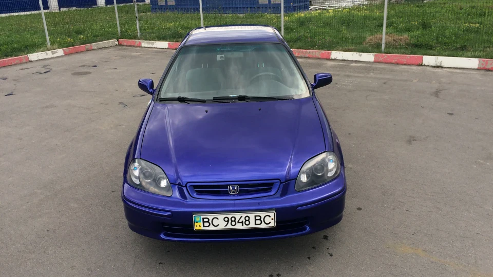 Honda Civic Hatchback Violet Wasp 2