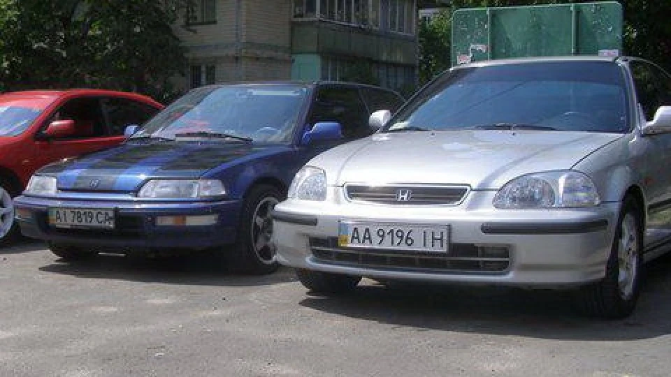 Honda Civic Hatchback vtec_анутая ee9 2