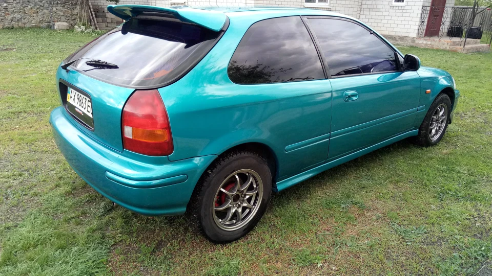 Honda Civic Hatchback VTEC 2