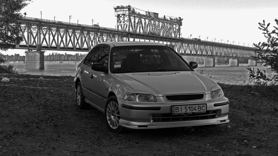 Honda Civic Hatchback Хом'як 4