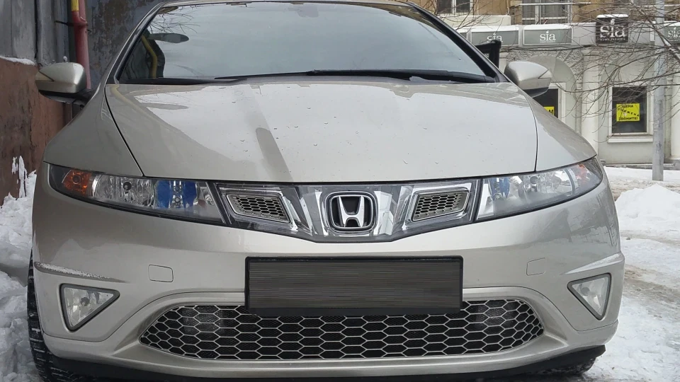 Honda Civic Hatchback Хондаліт 3