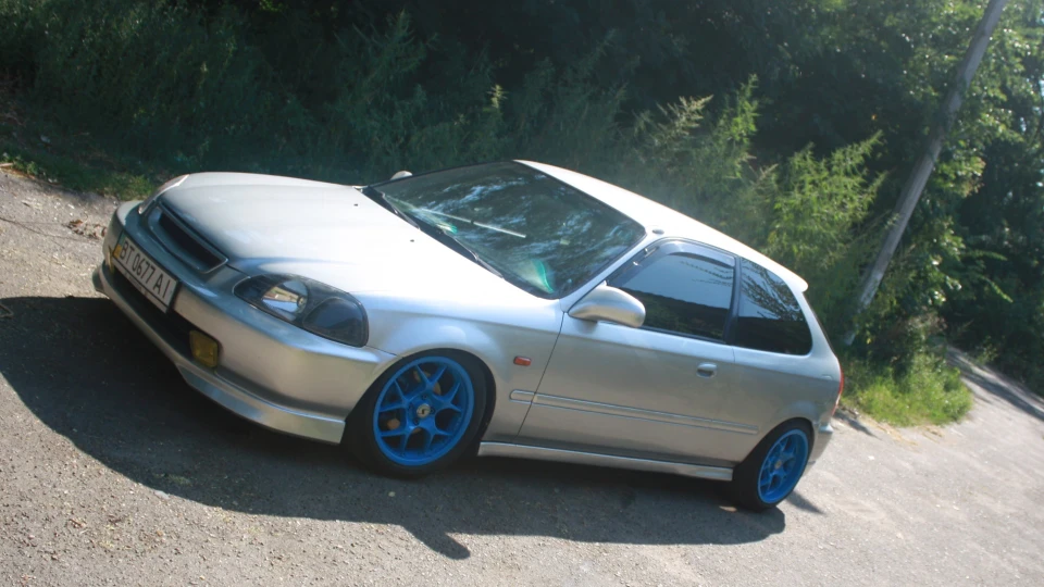 Honda Civic Hatchback ДОБРА ЧЕРТІВКА 4