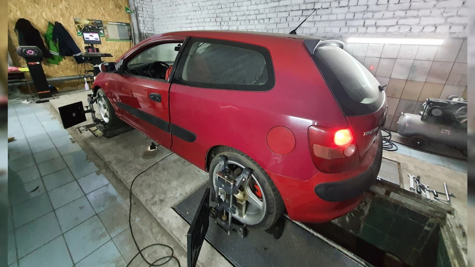 Honda Civic Hatchback Yakuza 2