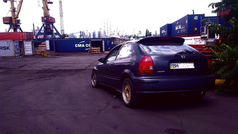 Honda Civic Hatchback Жабка 3