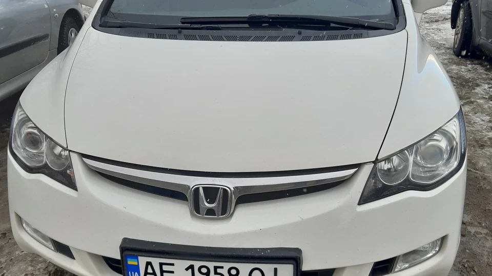Honda Civic Hybrid 2