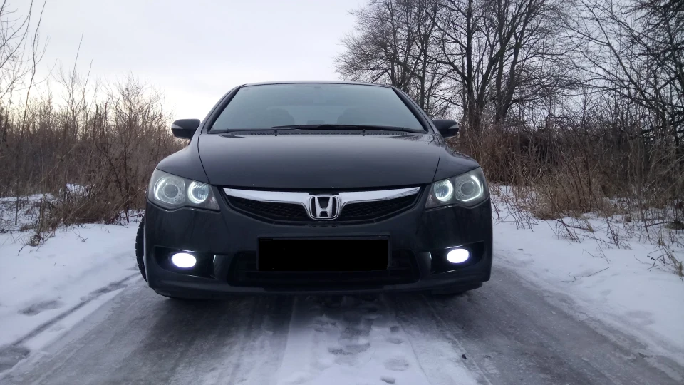 Honda Civic Hybrid 2