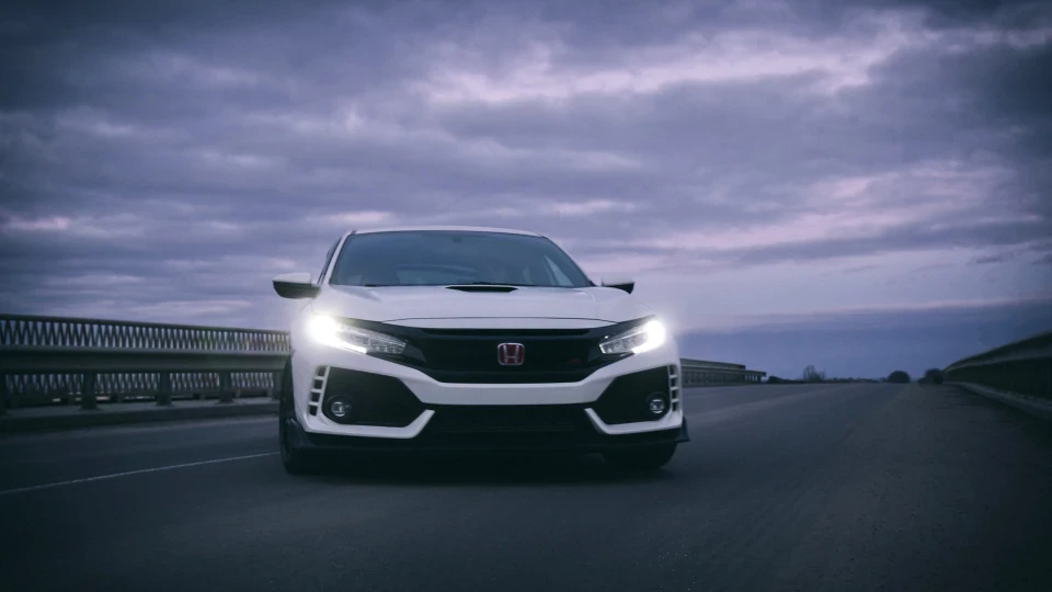 Honda Civic Type R 4