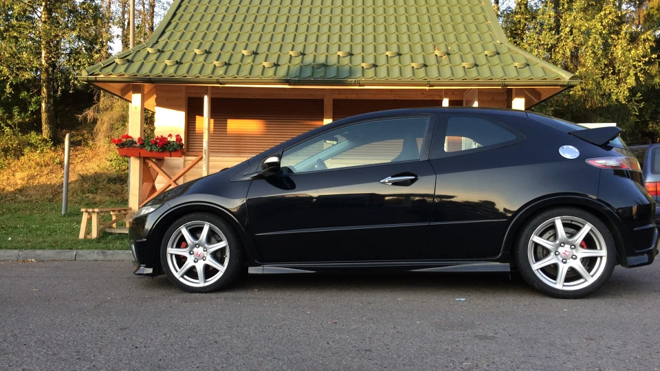 Honda Civic Type R 4