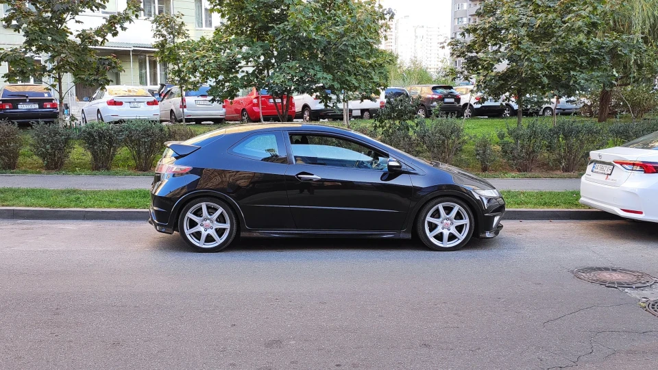 Honda Civic Type R 4