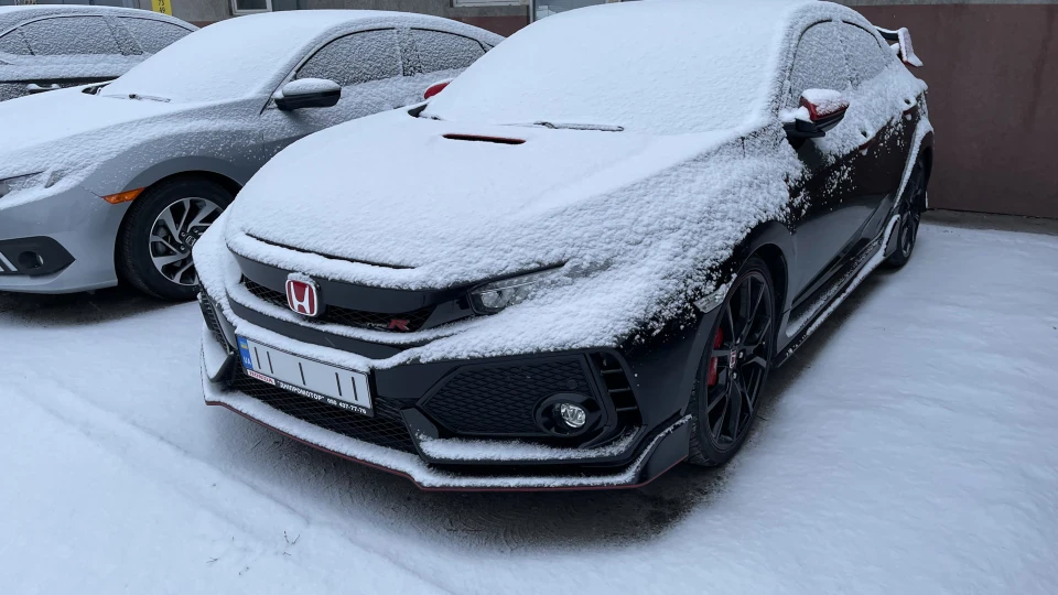 Honda Civic Type R Black and Red