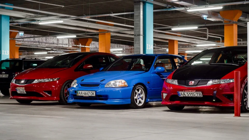 Honda Civic Type R kicks in, yo! 5