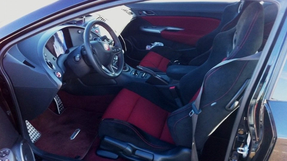 Honda Civic Type R Шейкер