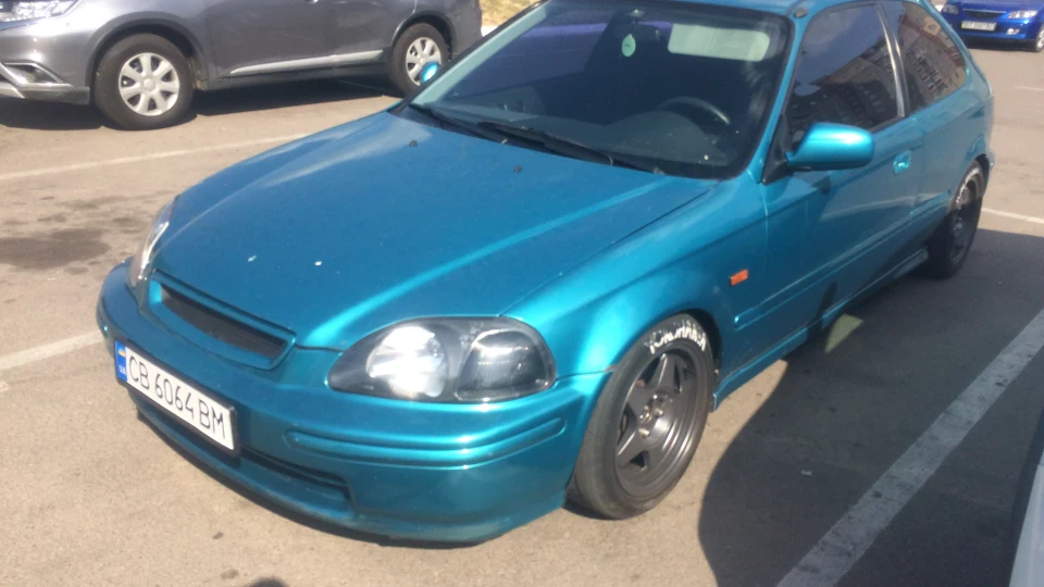 Honda Civic Type R STANCE GREEN 2
