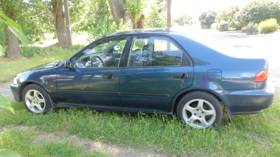 Honda Civic 4