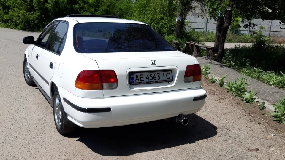 Honda Civic 4