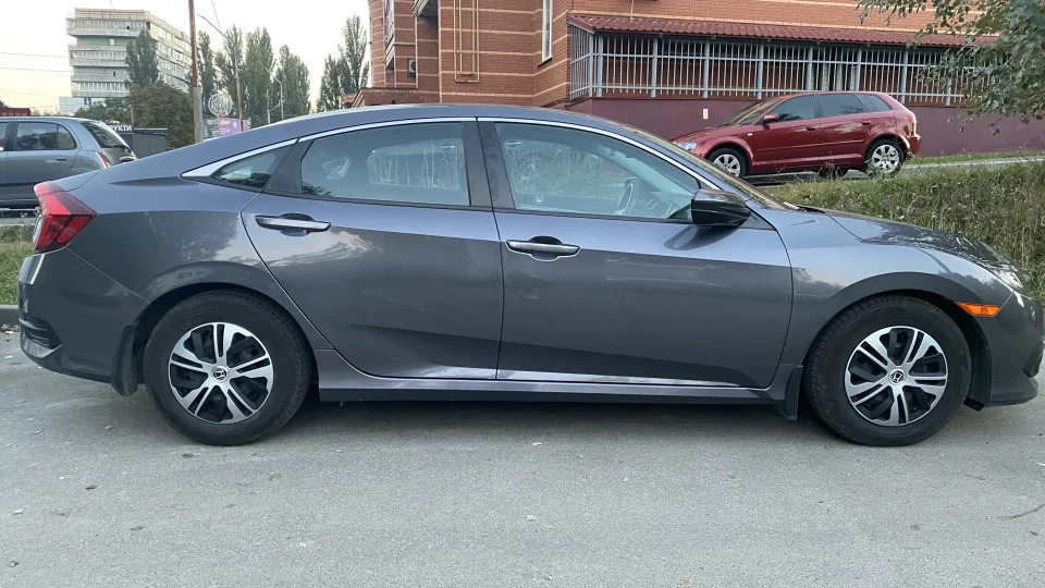 Honda Civic 2