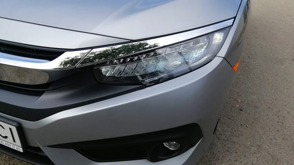 Honda Civic 1,5 турбо туринг 3