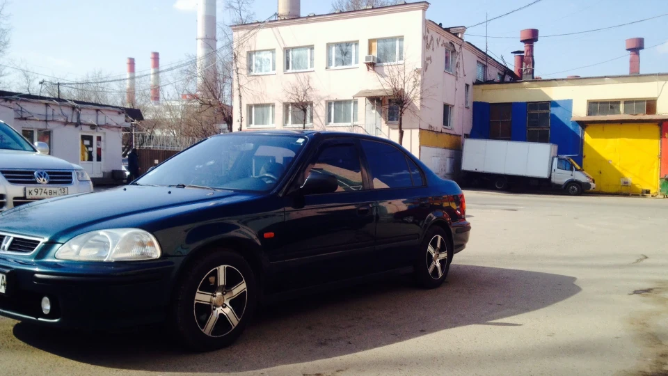 Honda Civic 1.5ils Седан 2