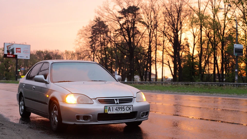 Honda Civic 1.6 .130л.с 2