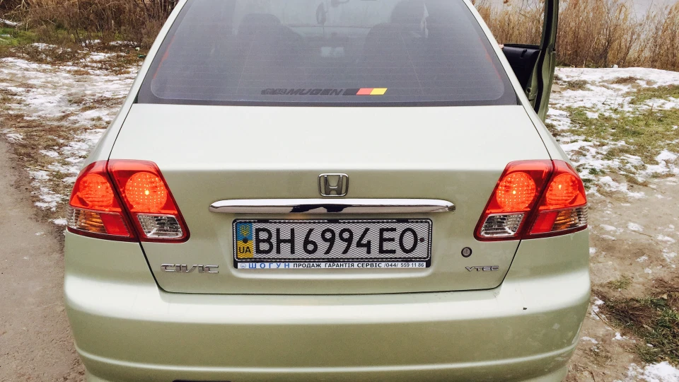 Honda Civic 1.6 d16w7 vtec овощ)) 4