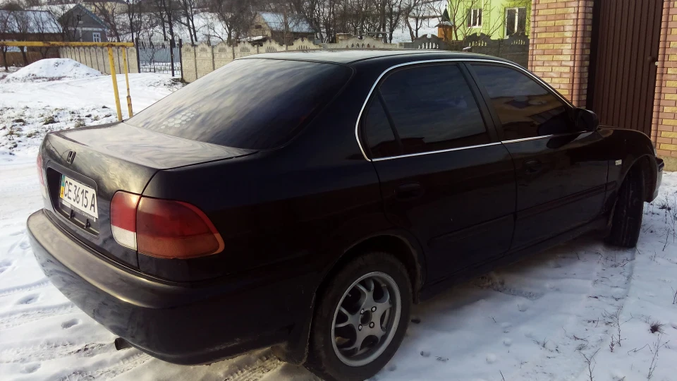 Honda Civic 1.6AT 4