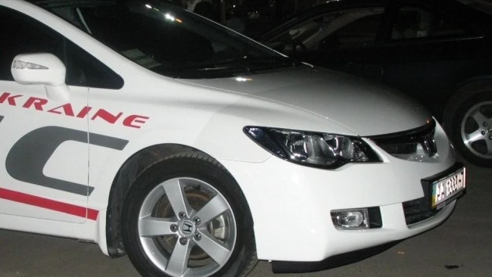 Honda Civic 1.8 ES MT 3