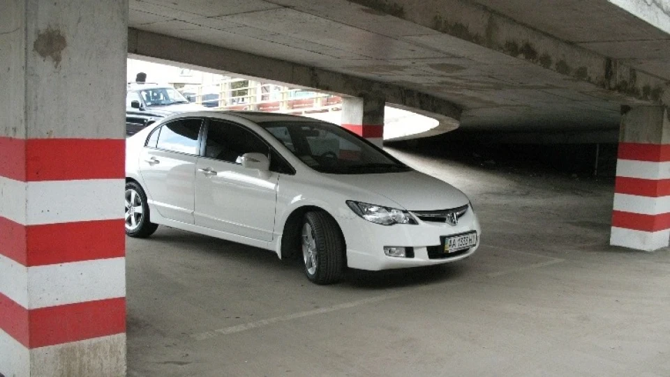 Honda Civic 1.8 ES MT 5