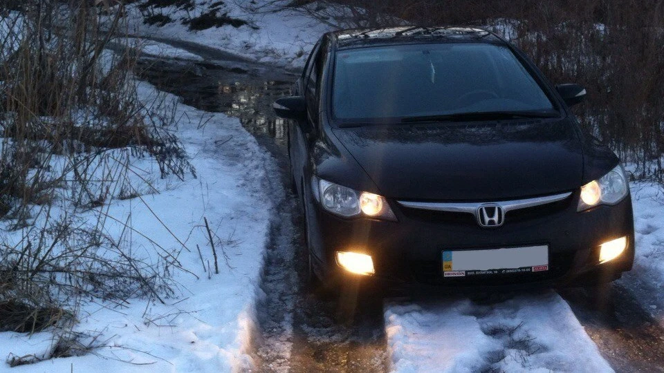 Honda Civic 1.8 i-VTEC 4