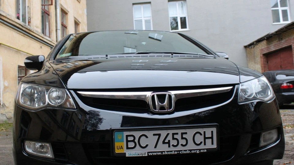 Honda Civic 4d 3