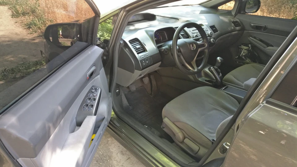 Honda Civic 4d 4