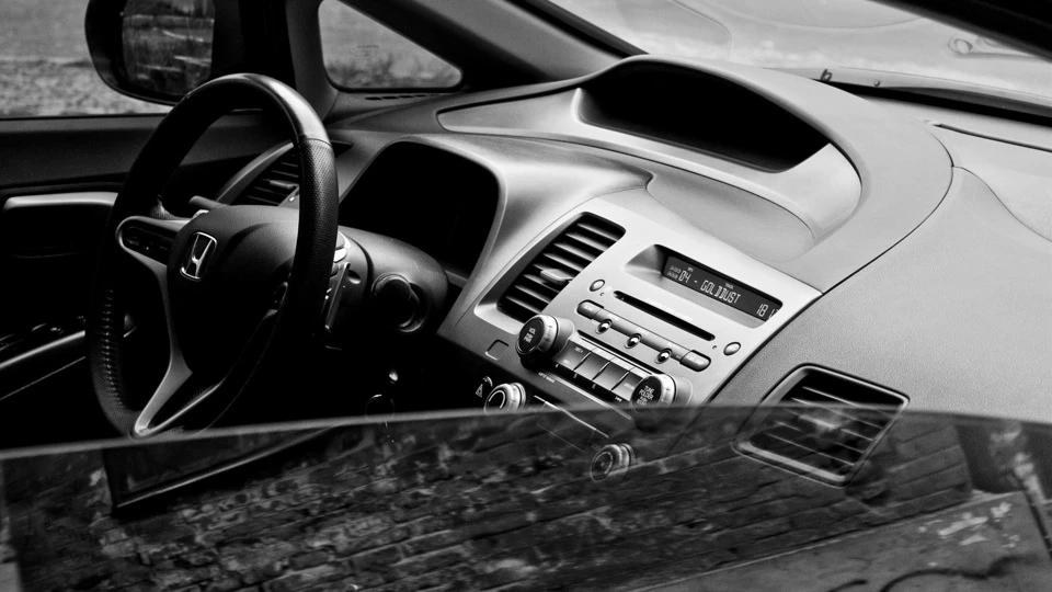 Honda Civic Black Track 2