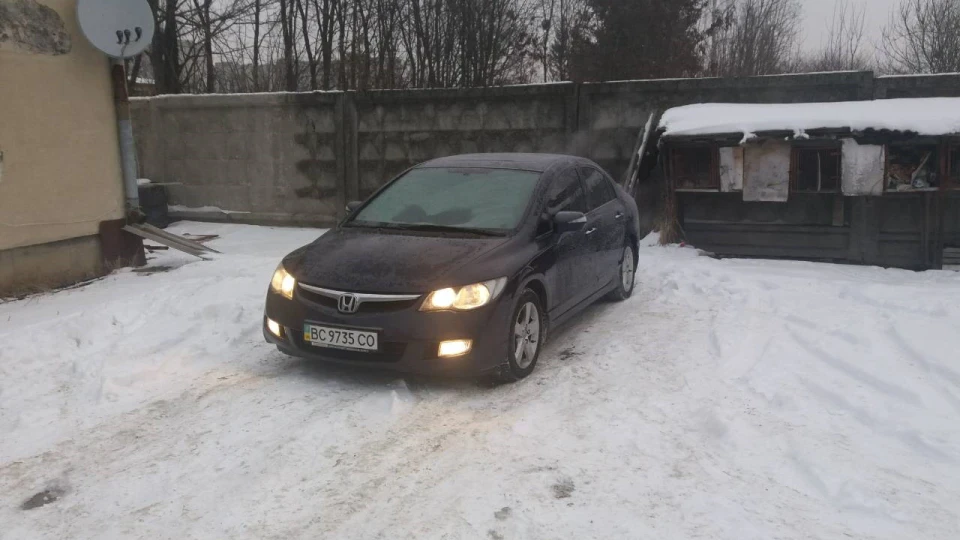 Honda Civic blue hollow 3