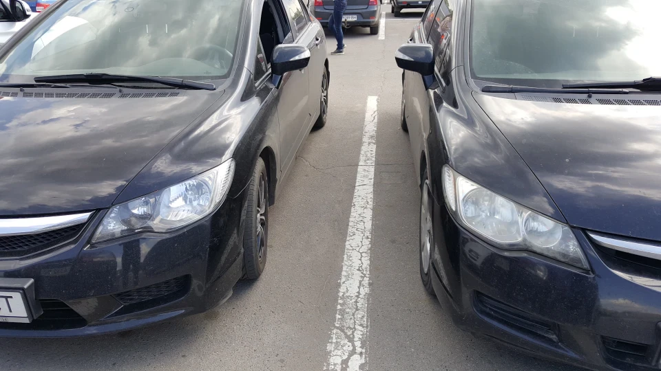 Honda Civic Чорний самурай 4