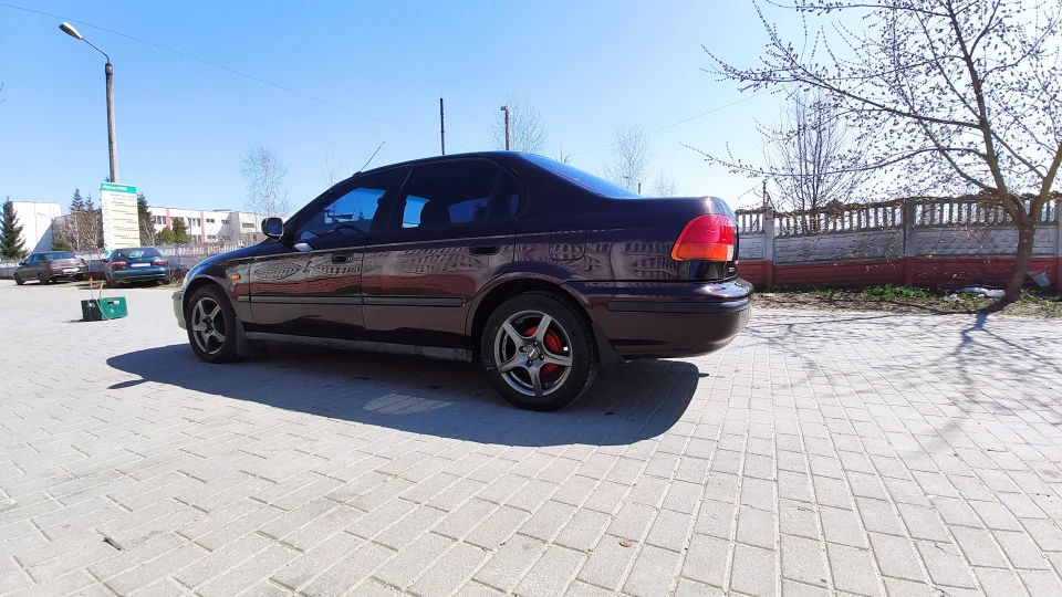 Honda Civic d15z6 Сливка 2