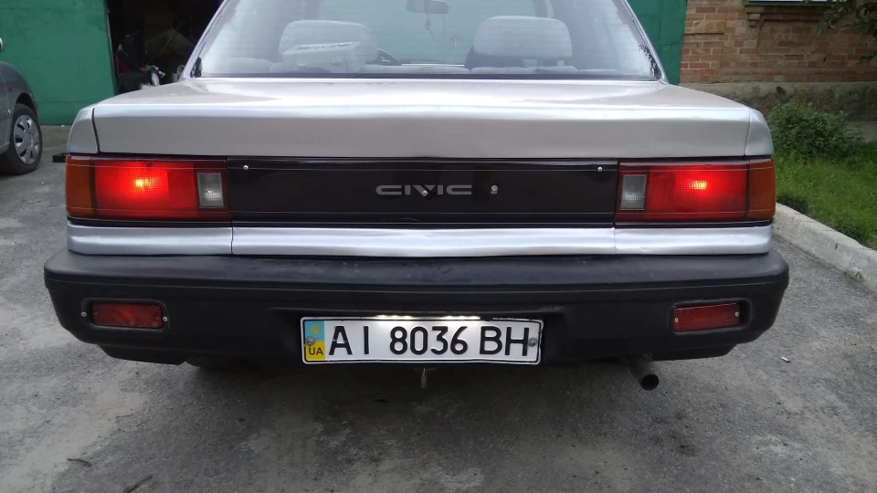 Honda Civic Двокарбова 3
