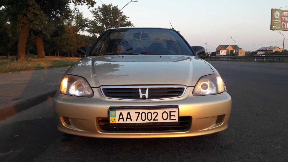 Honda Civic Міський джміль 2